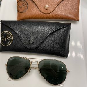 Small RayBan Classic Aviators-green lens with gold frame